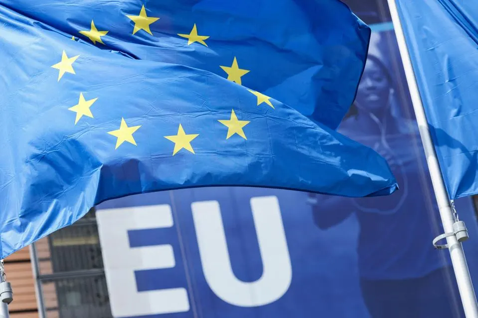 Késéssel ugyan, de az EU hamarosan jóváhagyja a vállalati fenntarthatósági átvilágításról (CSDDD) szóló törvényt